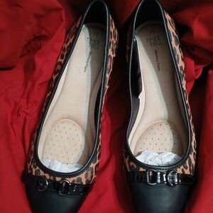 Time and Tru Leopard Print Ballet Flats NWOB